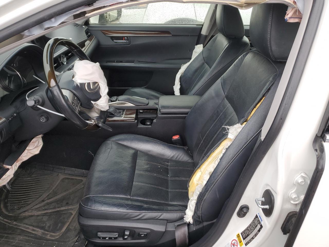 2016 Lexus ES - Image 7
