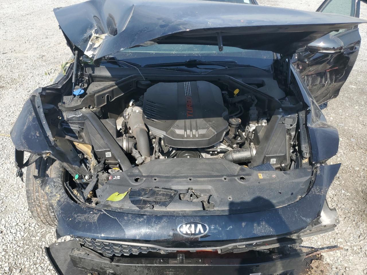 2019 Kia Stinger - Image 12