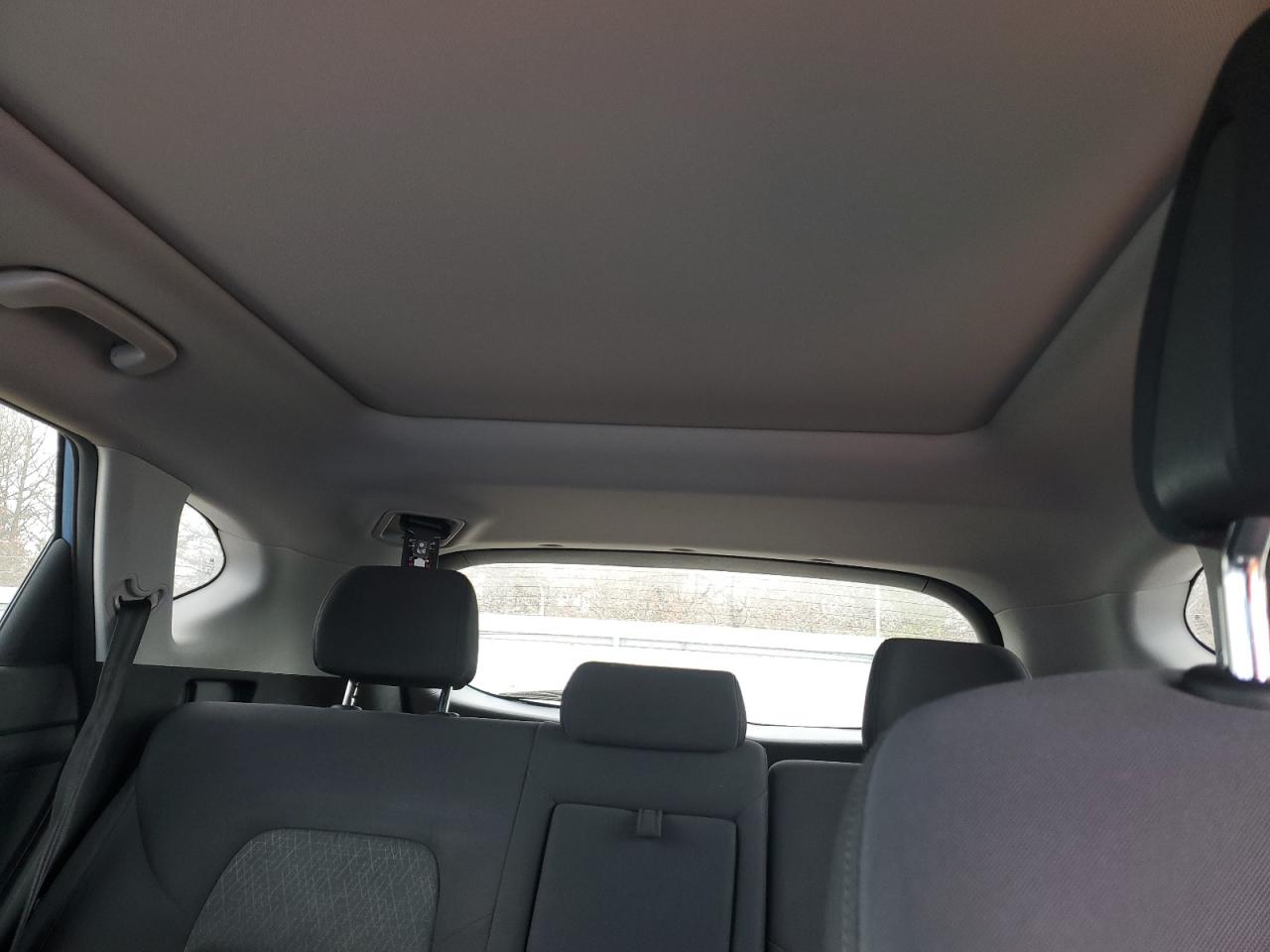 2017 Hyundai Tucson - Image 10