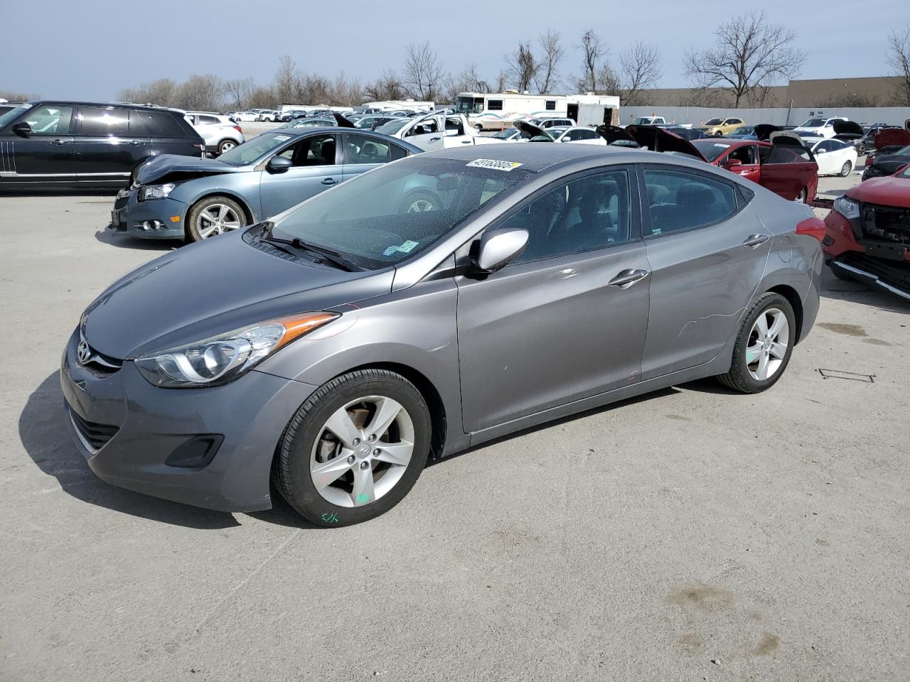 2013 Hyundai Elantra Gls for Sale in Bridgeton, MO - Side