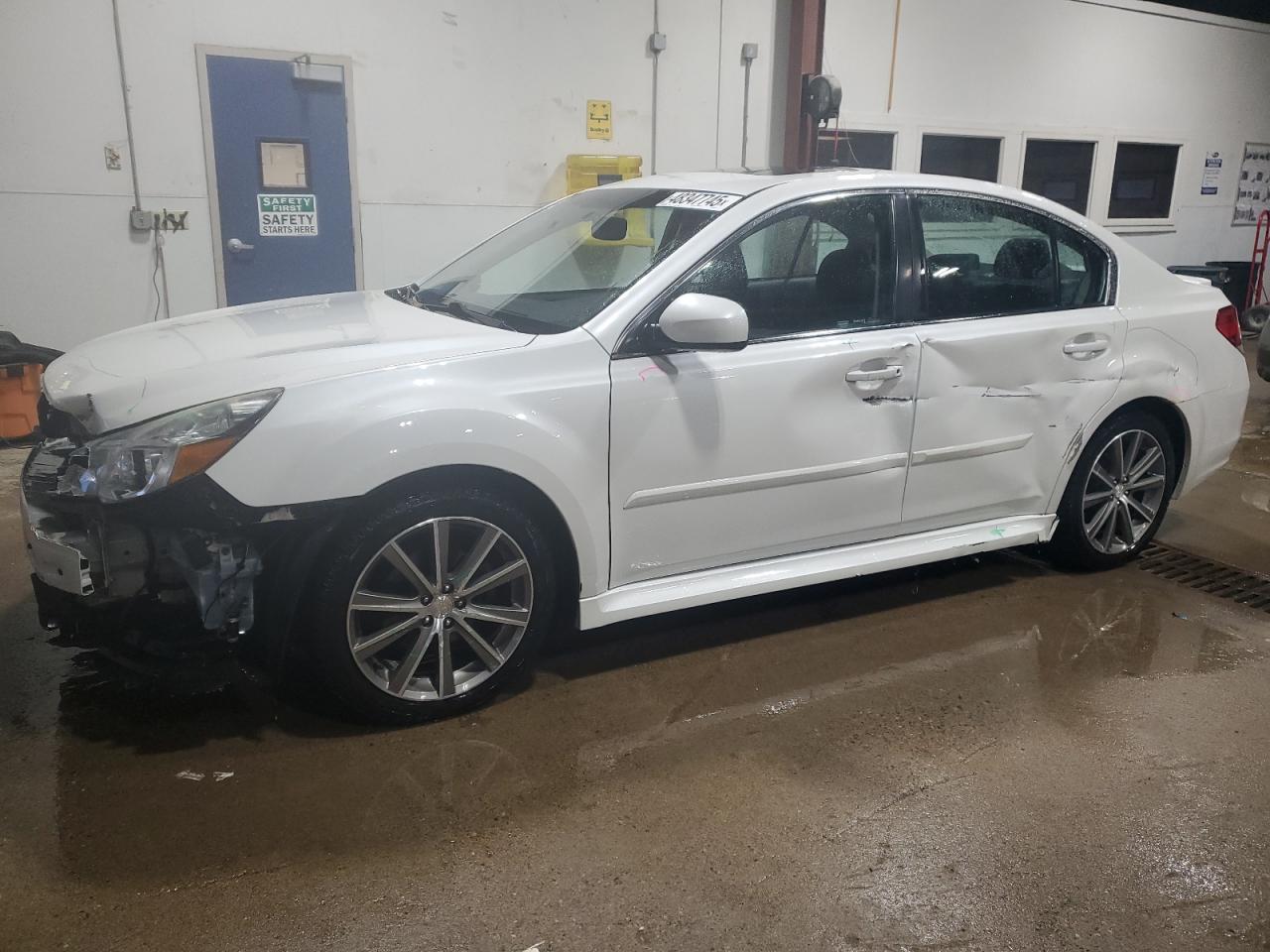 2014 Subaru Legacy - Image 1