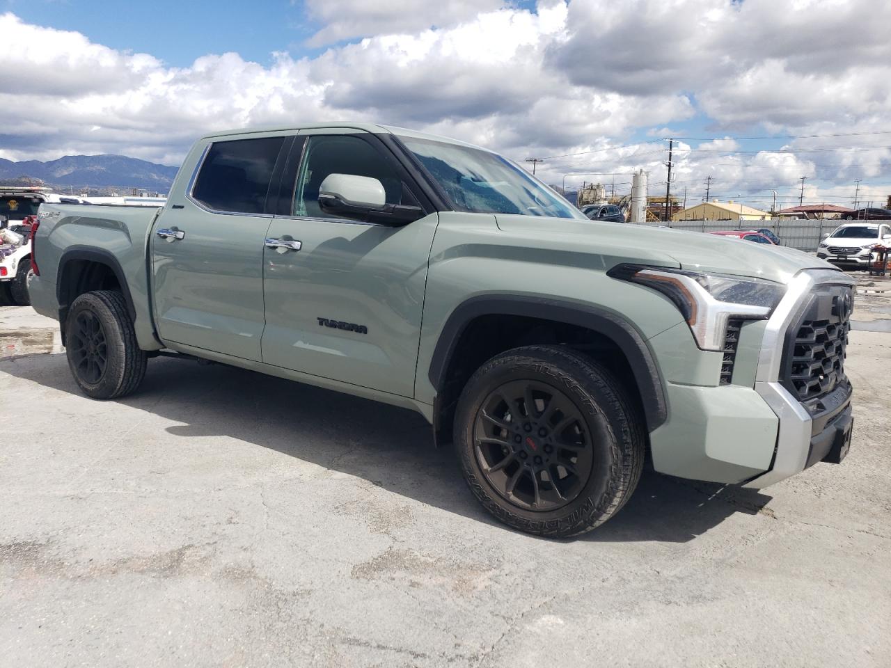 2023 Toyota Tundra - Image 4
