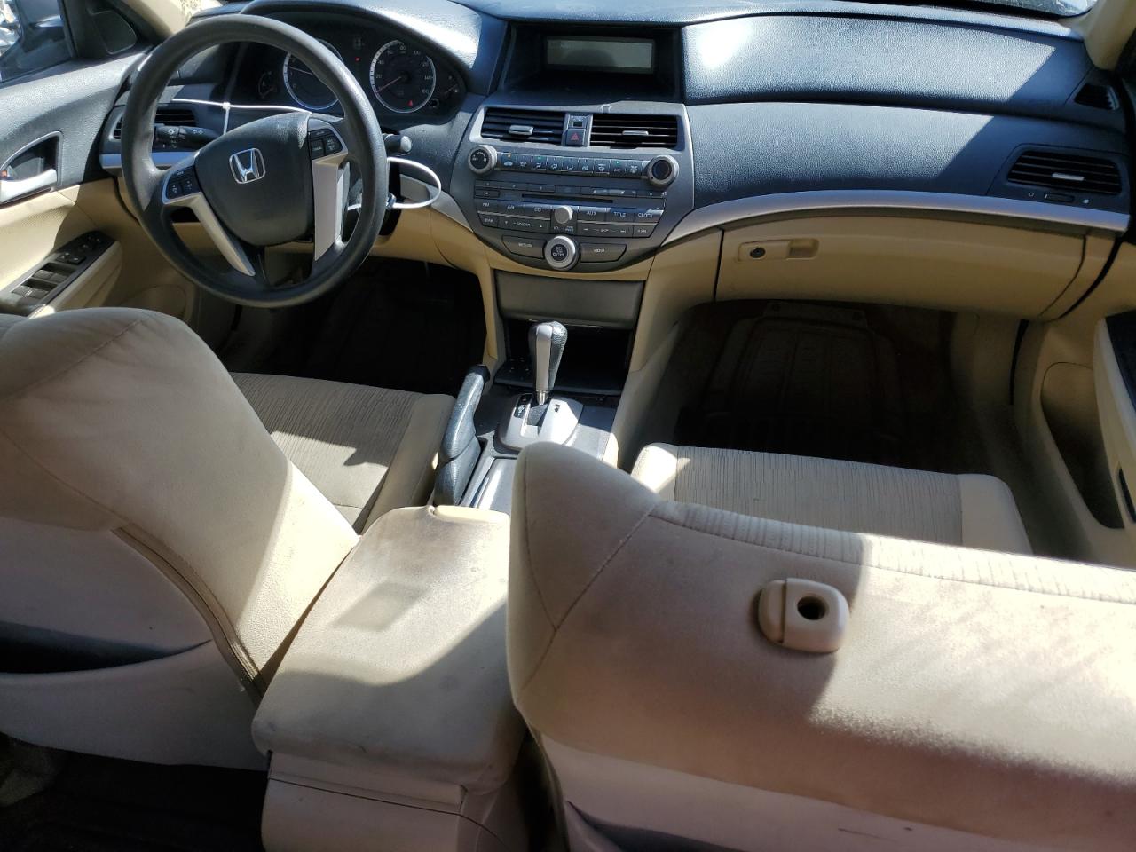 2012 Honda Accord - Image 8