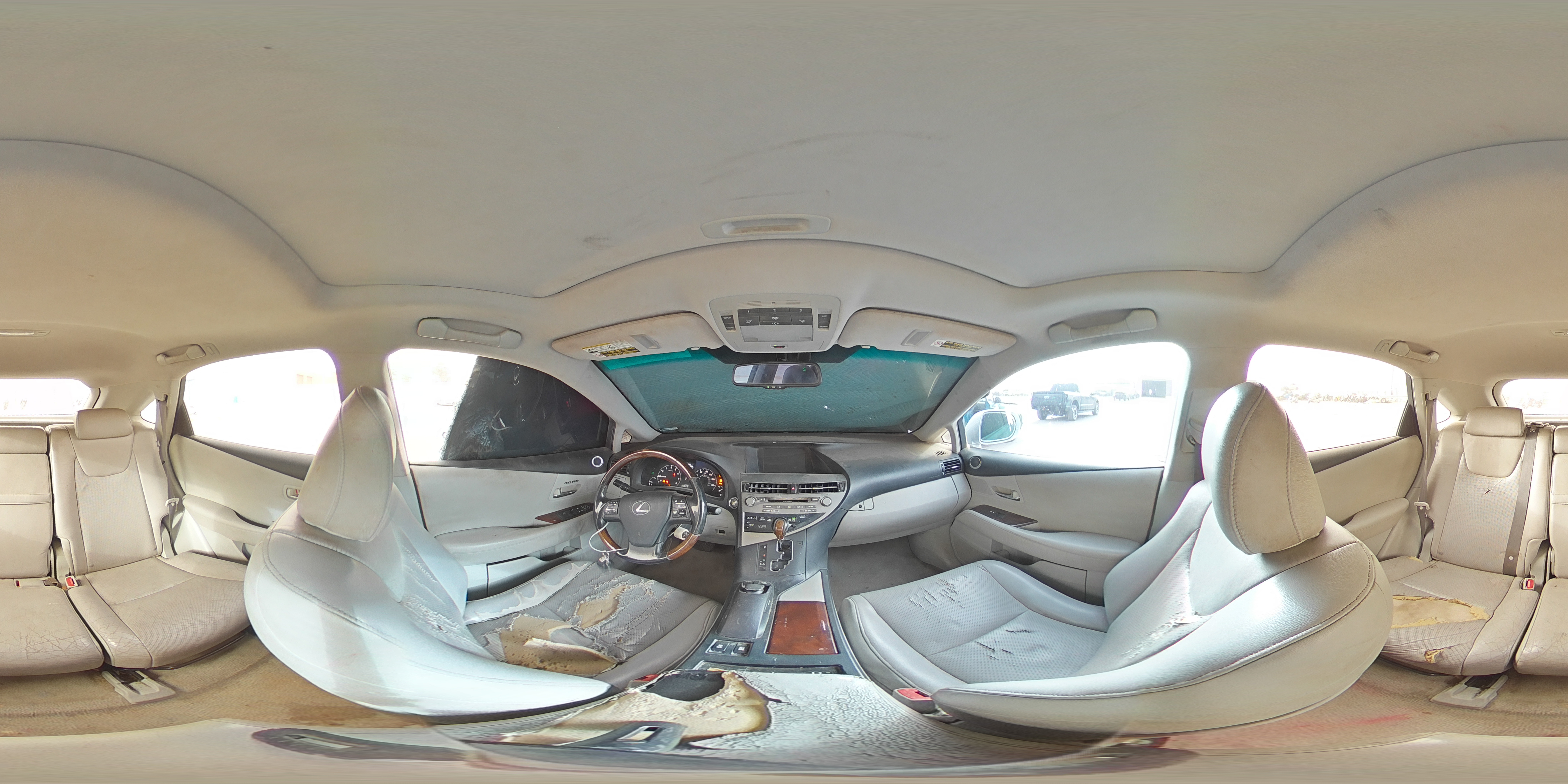 2010 Lexus RX - Image 14