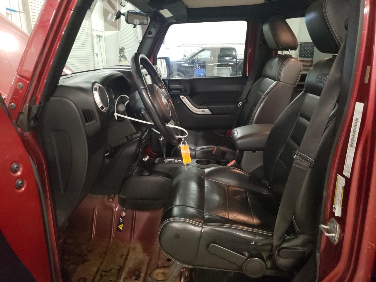 2012 Jeep Wrangler - Image 7