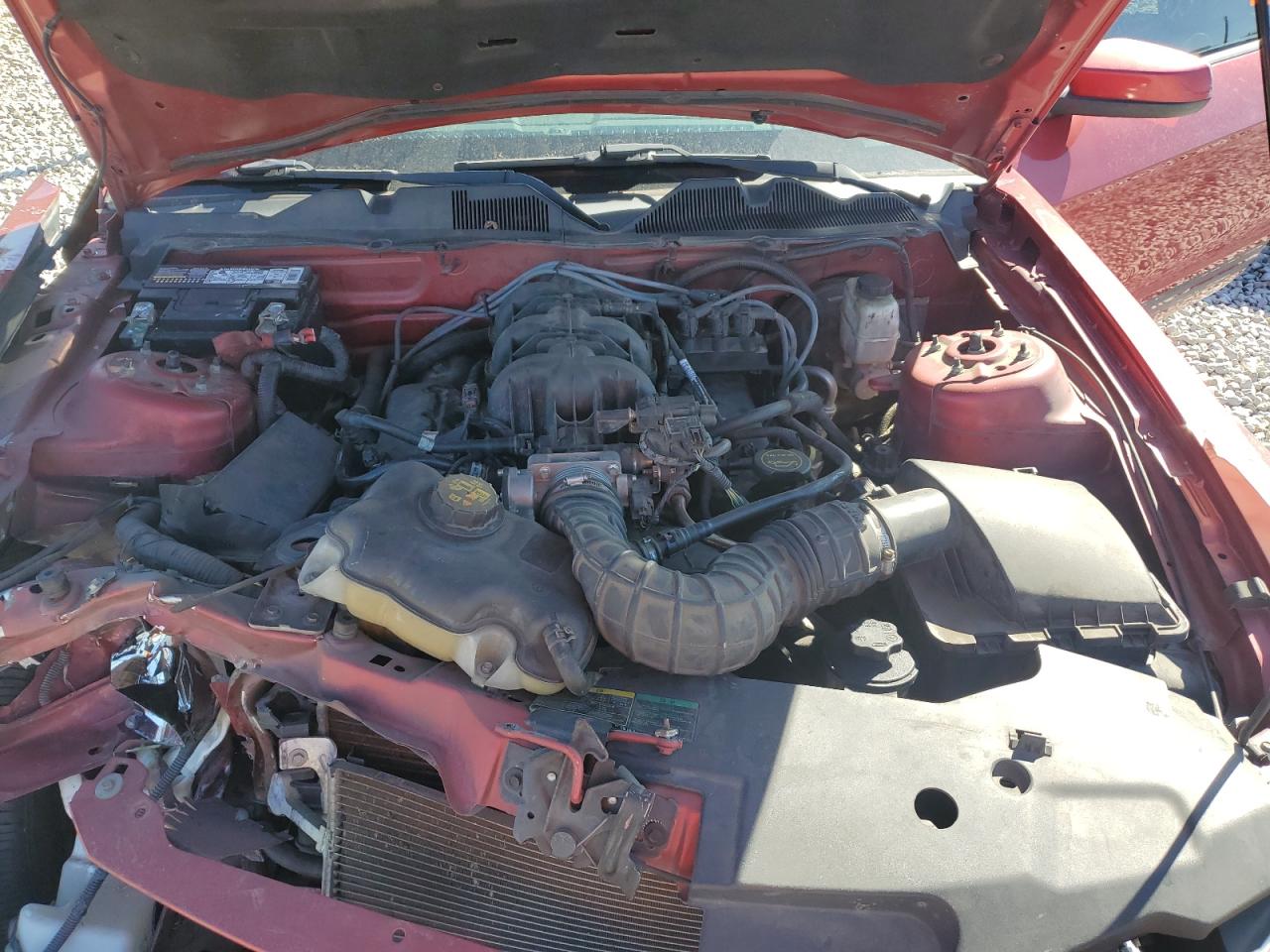 2010 Ford Mustang - Image 13