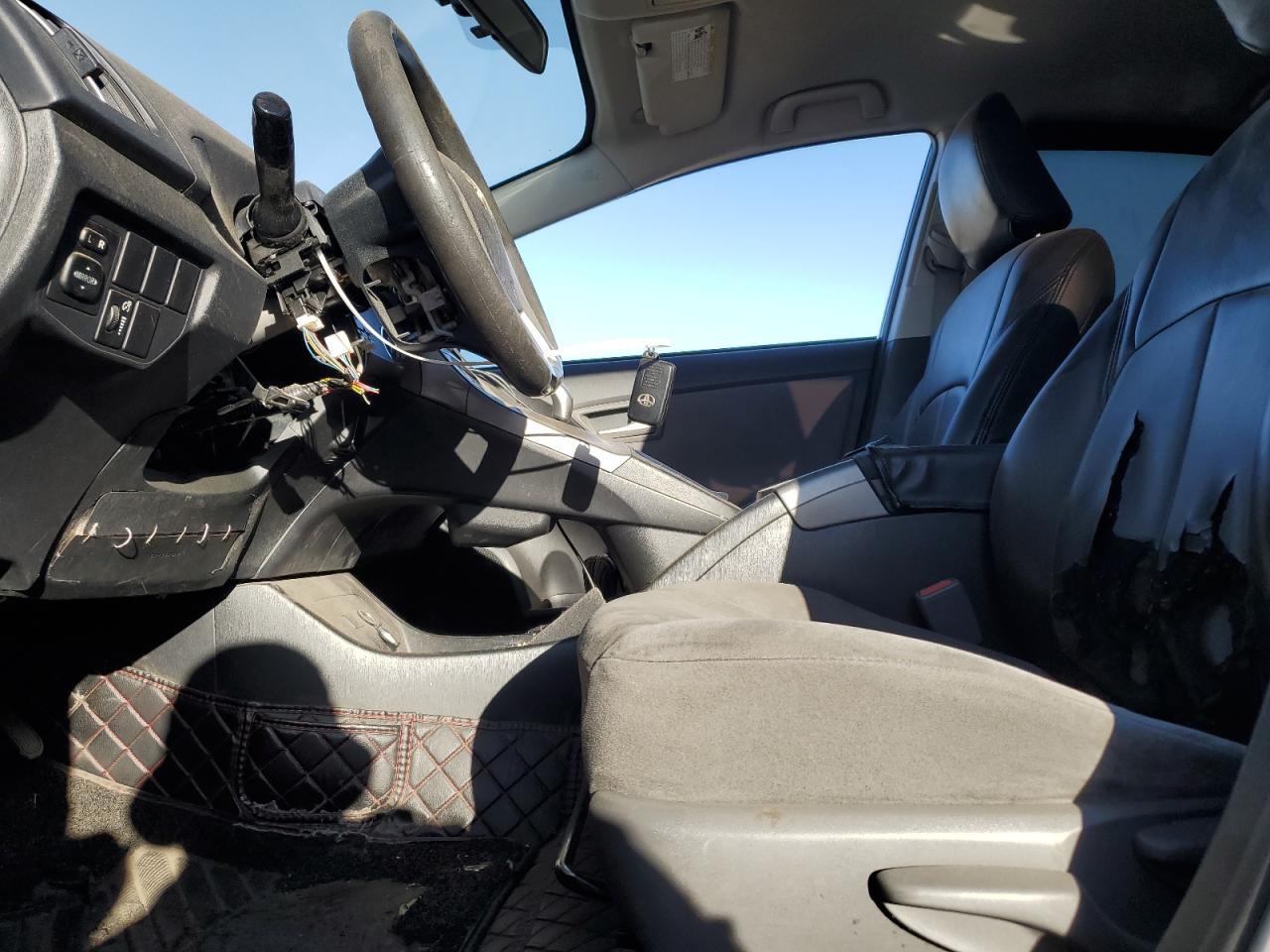 2015 Toyota Prius - Image 7