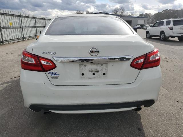  NISSAN ALTIMA 2017 Biały