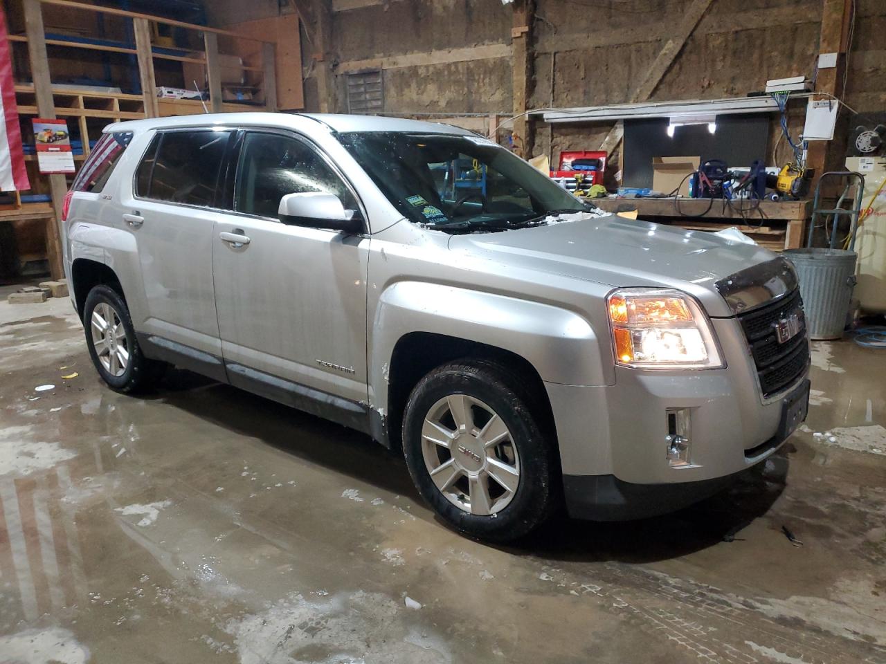 2011 GMC Terrain - Image 4