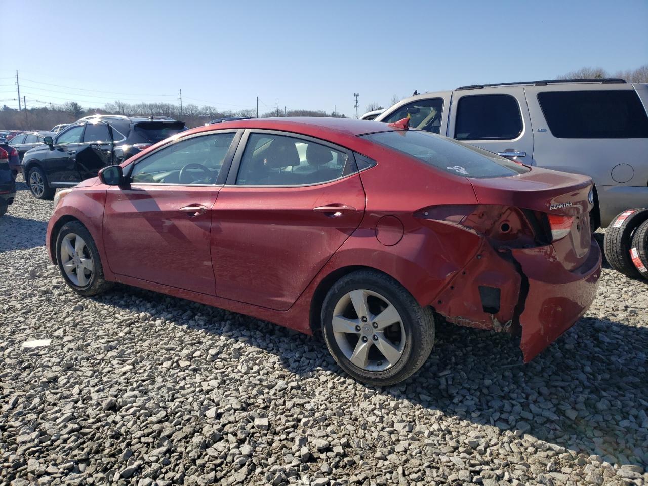 2011 Hyundai Elantra - Image 2