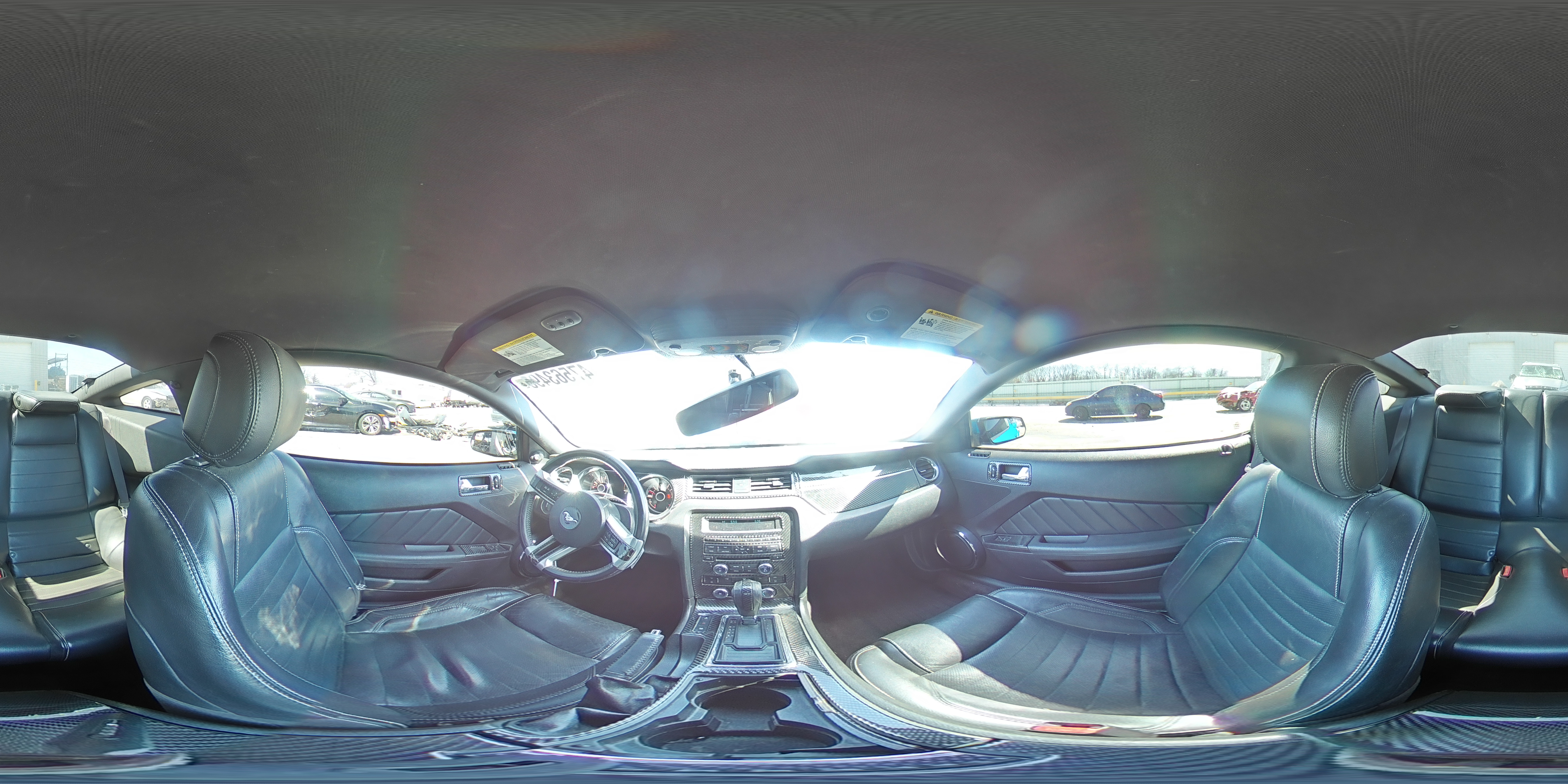 2013 Ford Mustang - Image 15