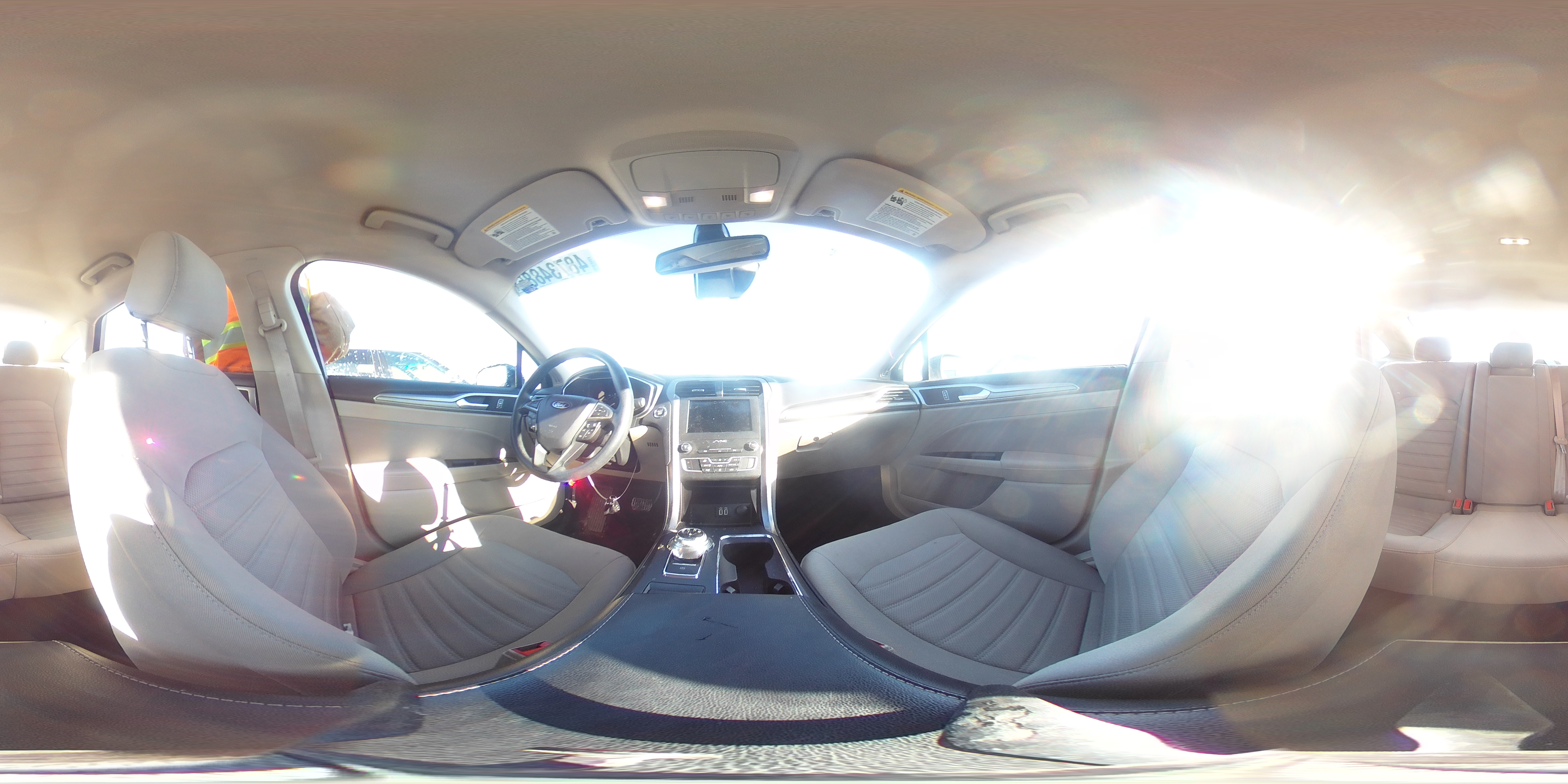 2020 Ford Fusion - Image 15