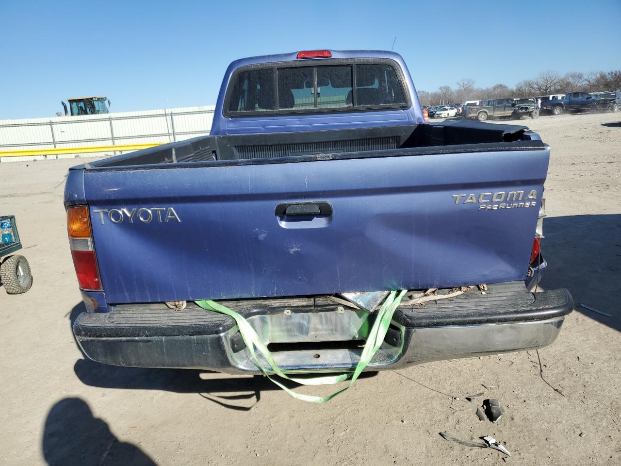 2000 Toyota Tacoma Xtracab Prerunner VIN: 4TASM92N9YZ609441 Lot: 44461035