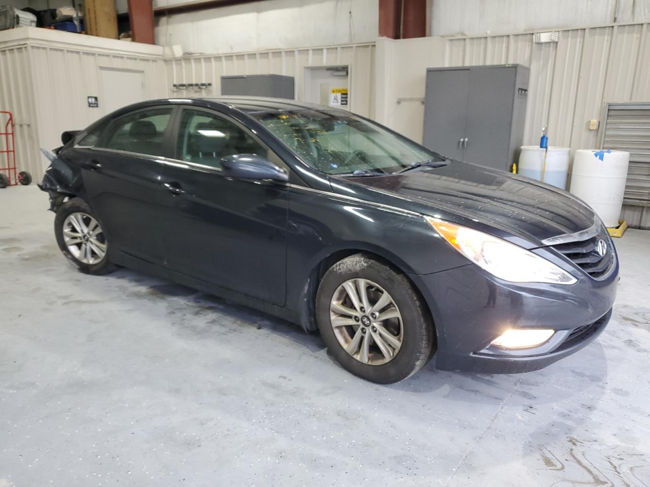 2013 Hyundai Sonata - Image 4