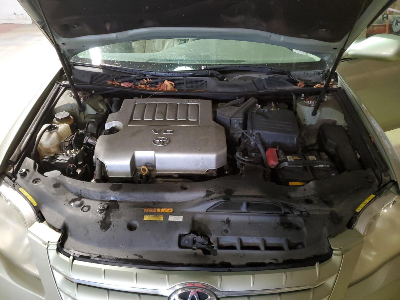 2007 Toyota Avalon - Image 11