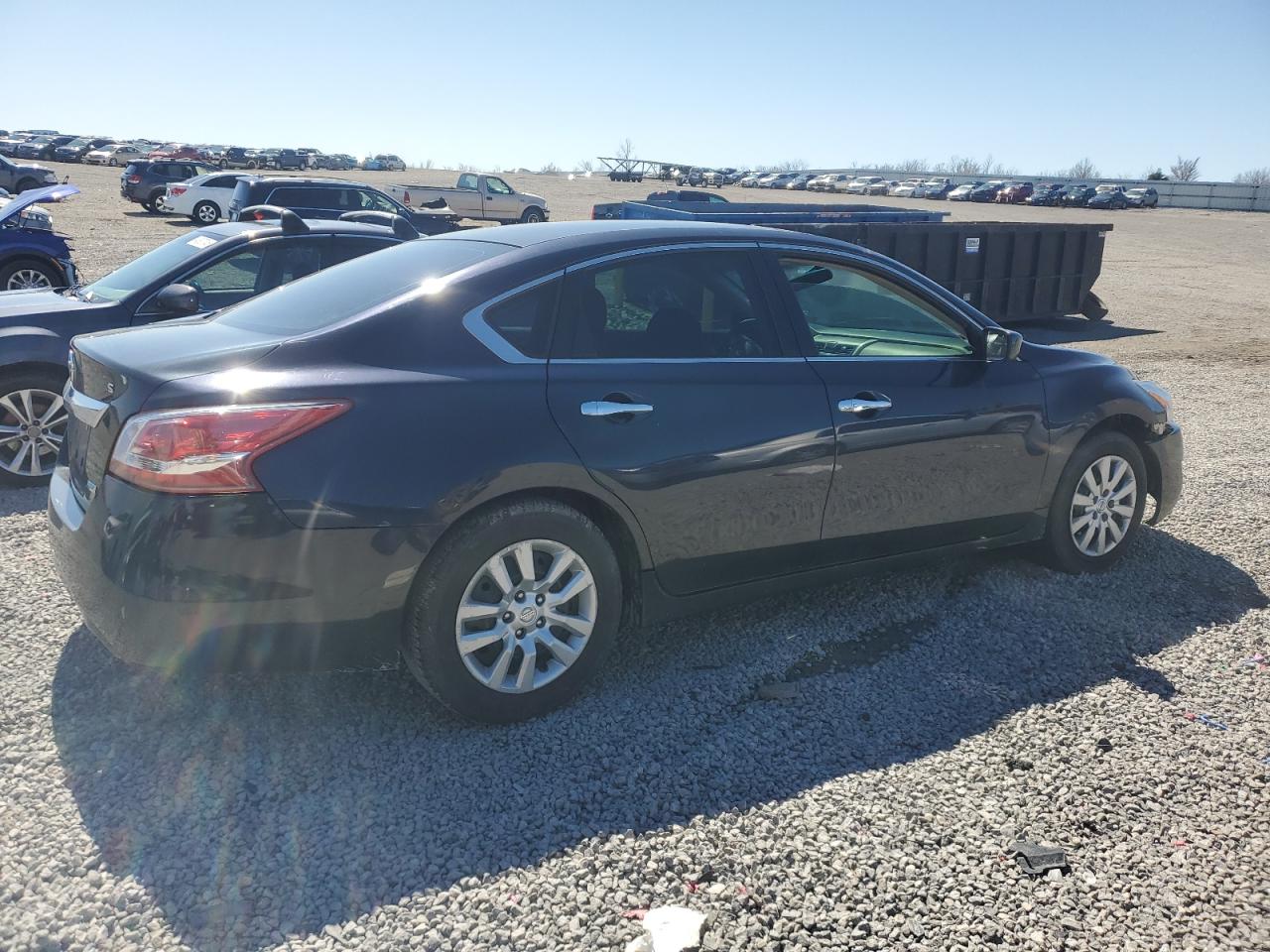 2013 Nissan Altima - Image 2