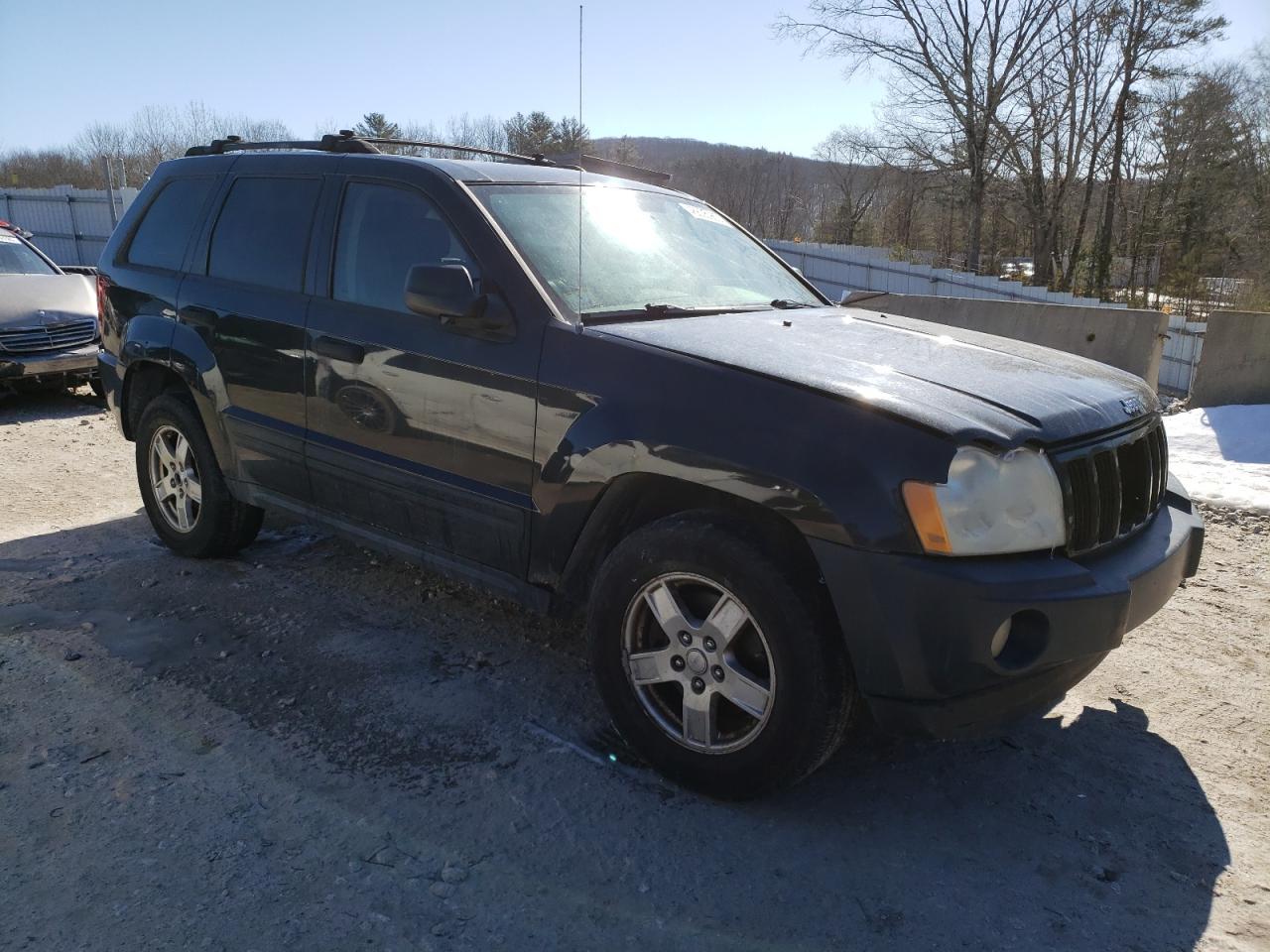 2005 Jeep Grand Cherokee - Image 4
