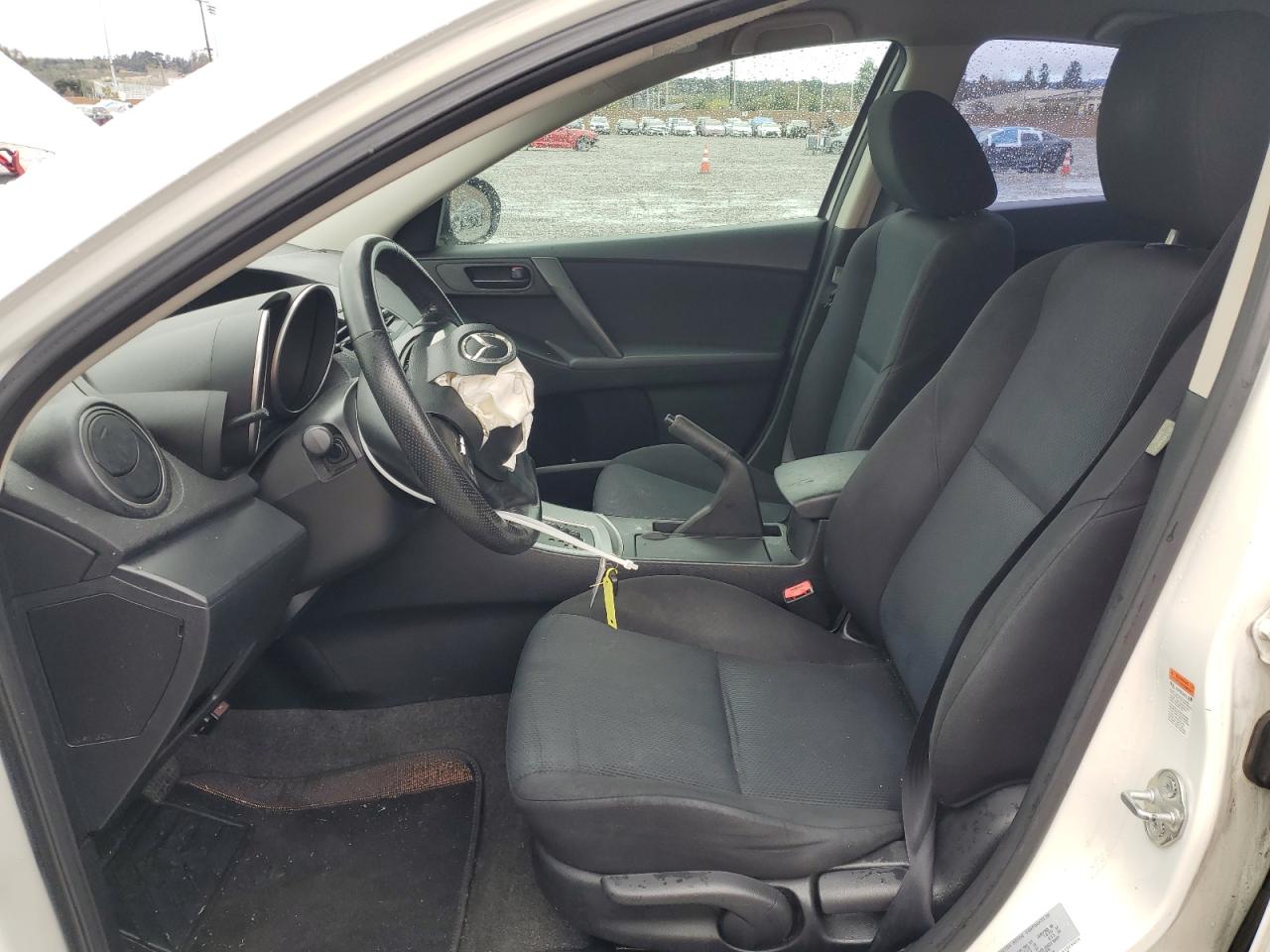 2010 Mazda 3 - Image 7