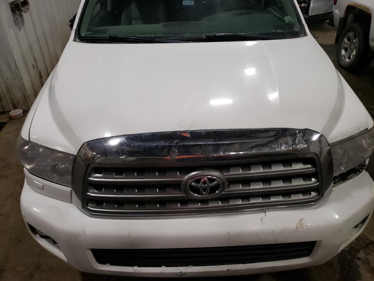 2008 Toyota Sequoia Limited VIN: 5TDBY68A48S017085 Lot: 49910635