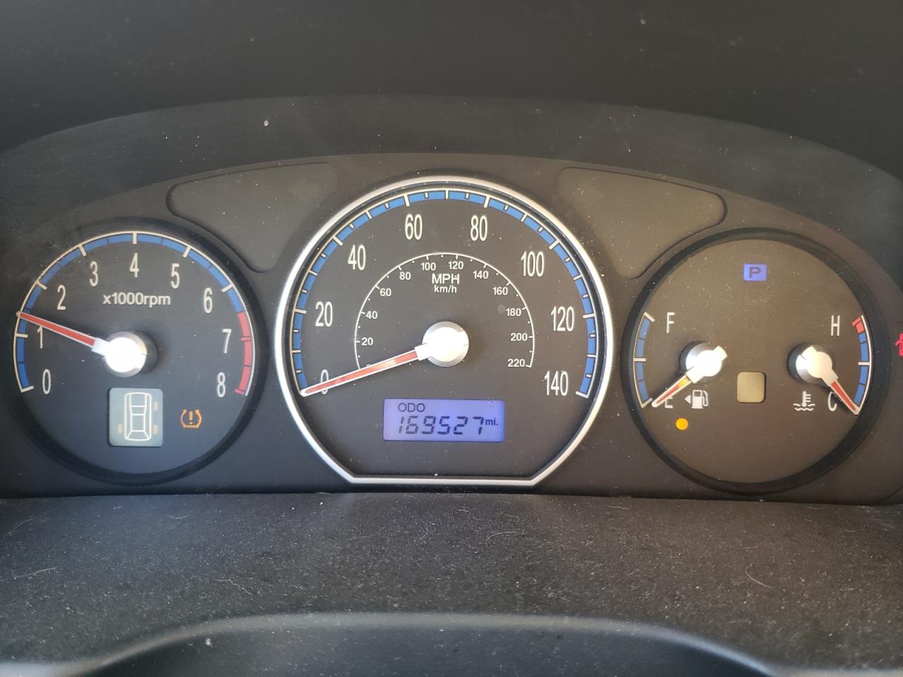 2008 Hyundai Santa Fe - Image 9