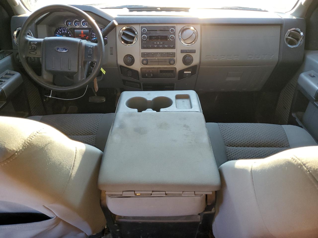 2015 Ford F250 - Image 8