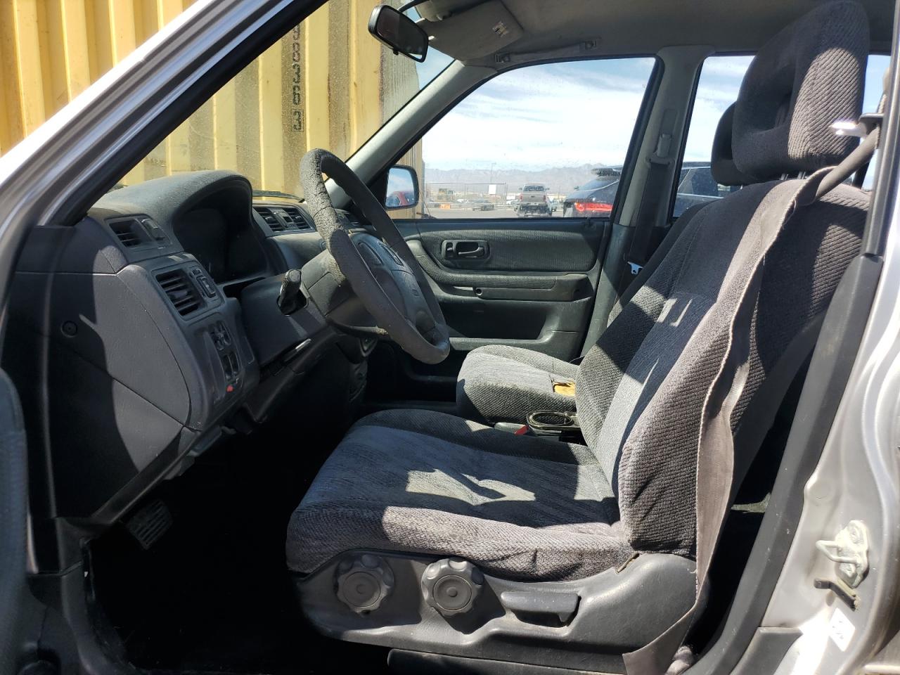 2001 Honda Cr-V Lx VIN: JHLRD18451C020742 Lot: 50718225