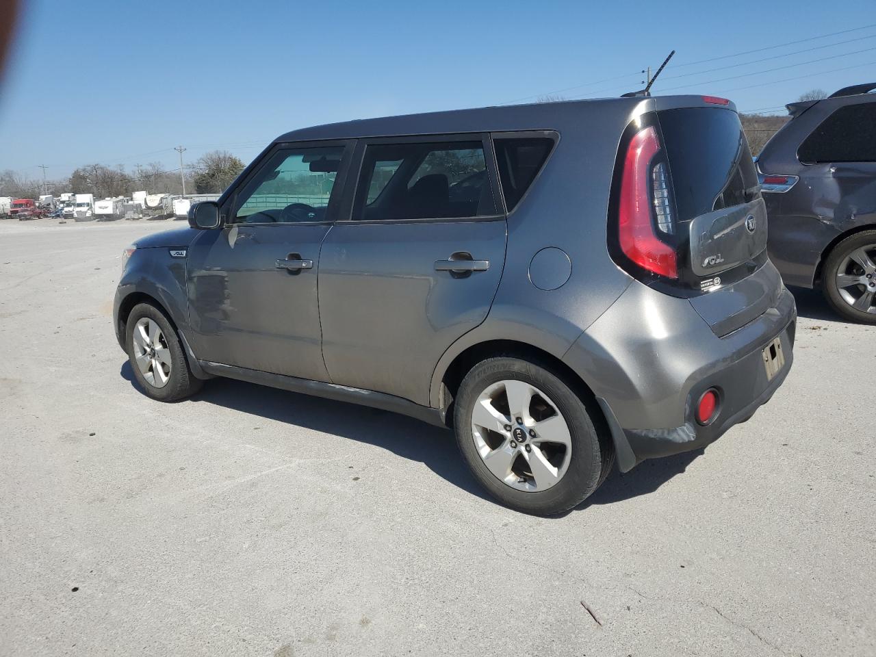 2019 Kia Soul - Image 2