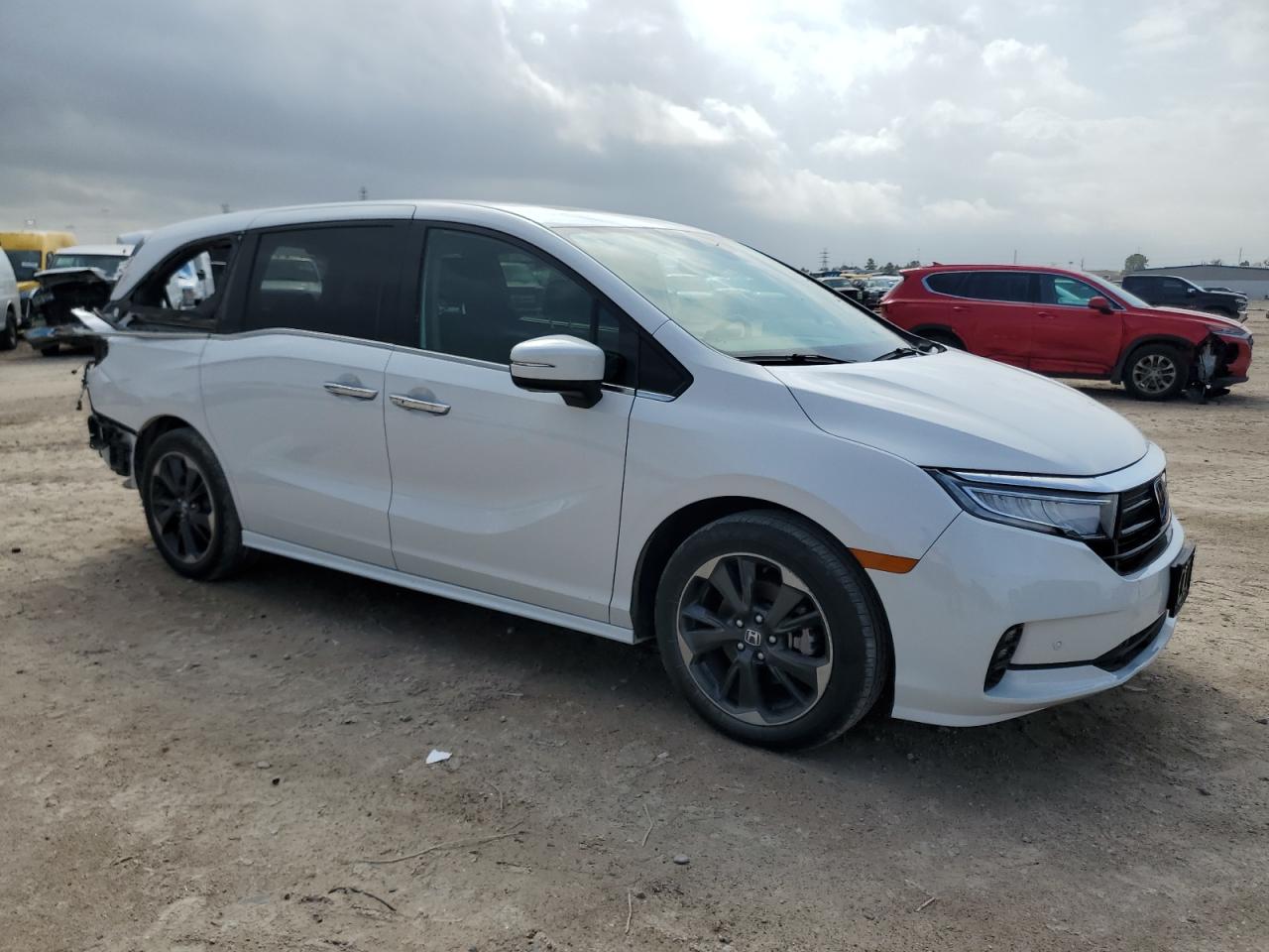 2024 Honda Odyssey - Image 4