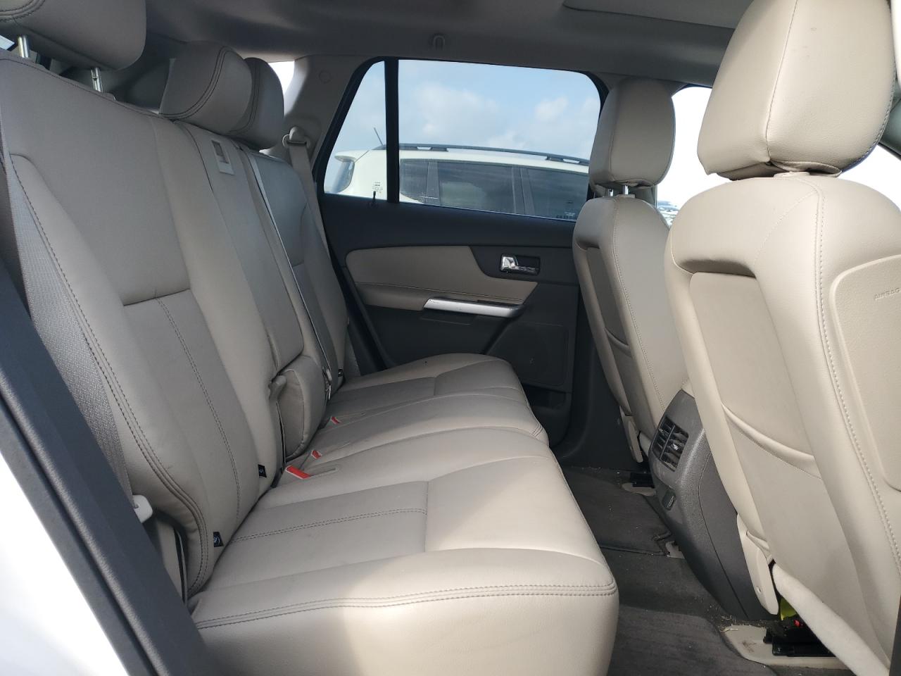 2013 Ford Edge - Image 10