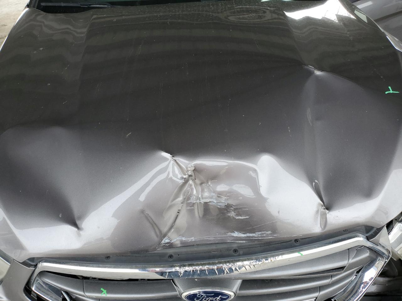 2013 Ford Taurus - Image 11