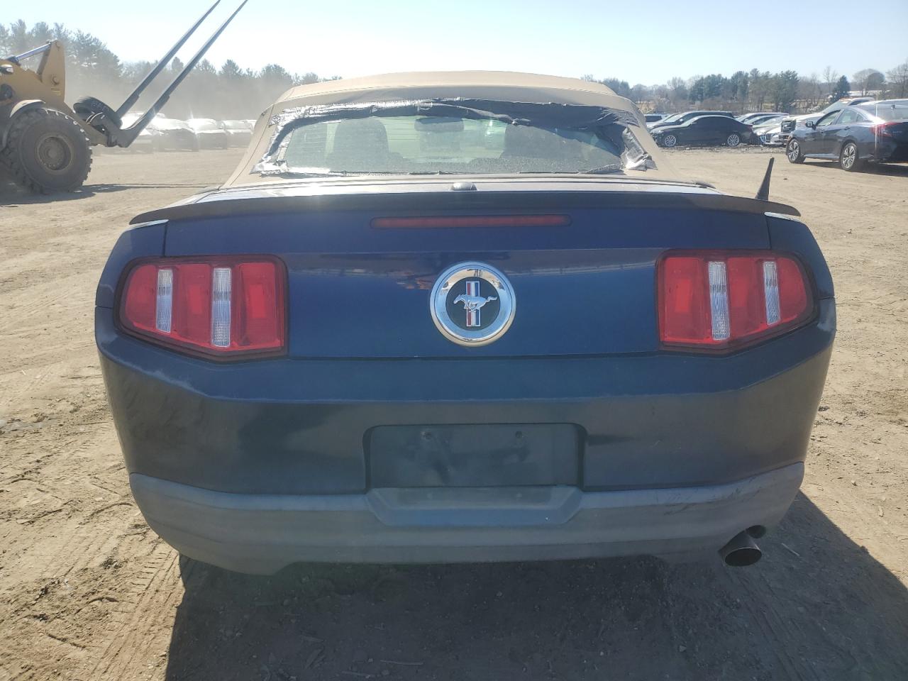 2010 Ford Mustang - Image 6