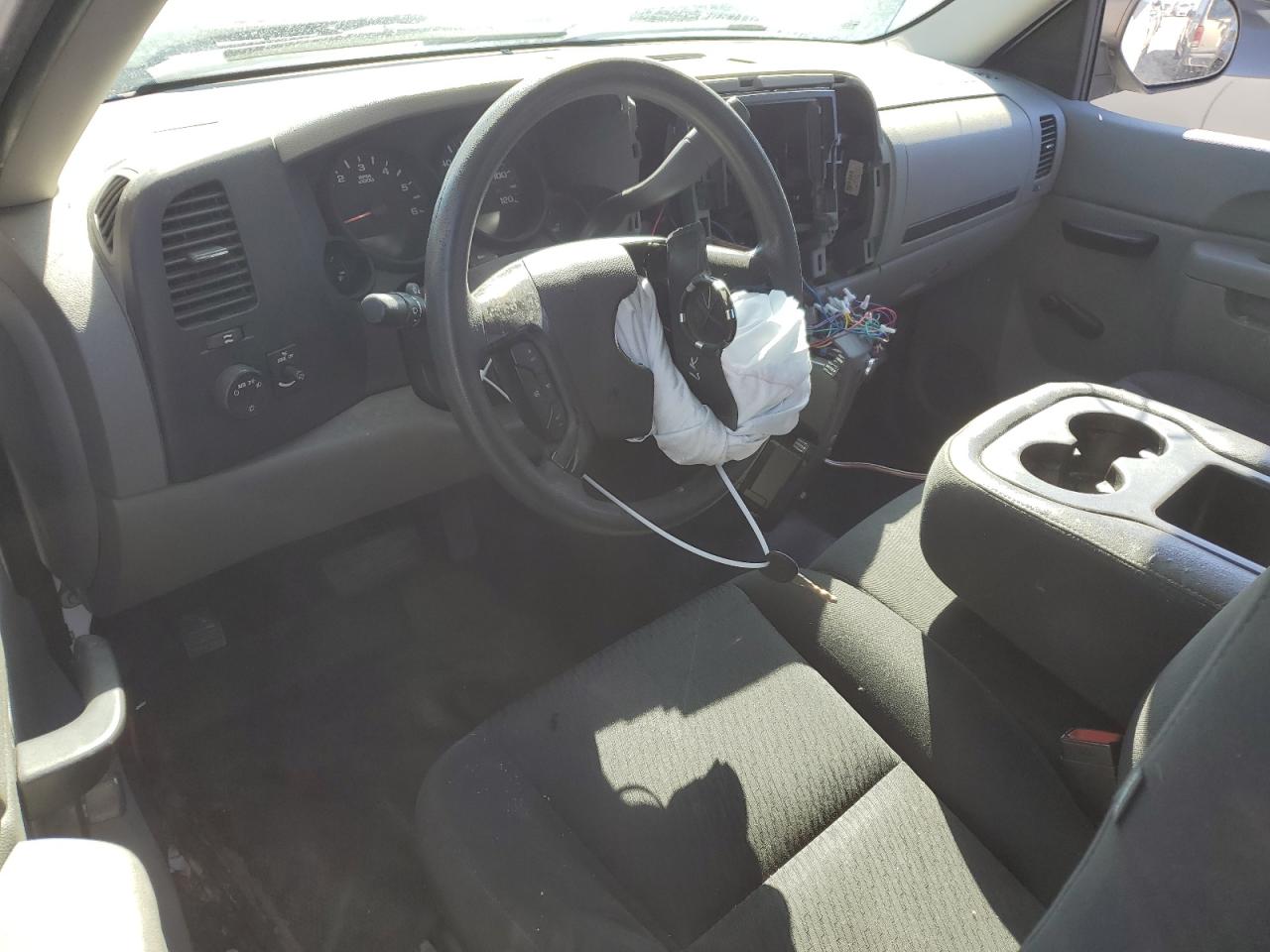 2012 GMC Sierra - Image 8