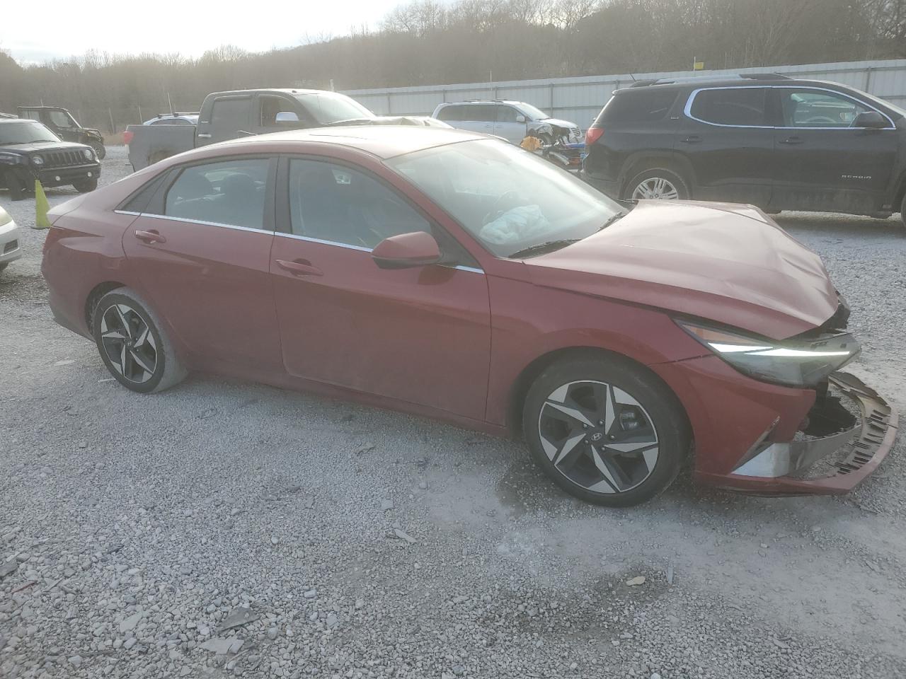 2023 Hyundai Elantra - Image 4