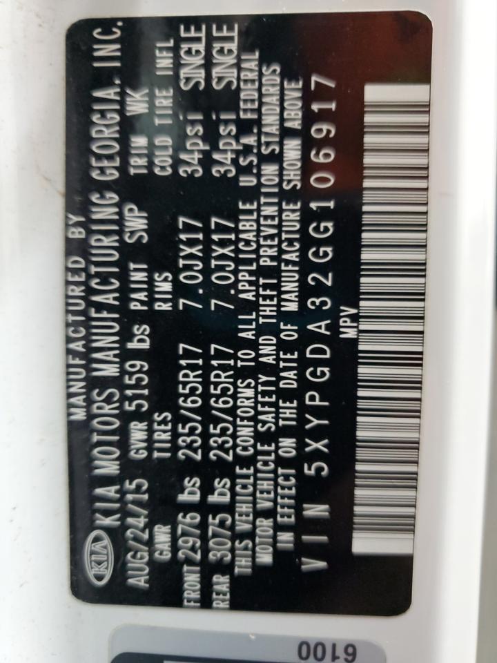 2016 Kia Sorento - Image 12