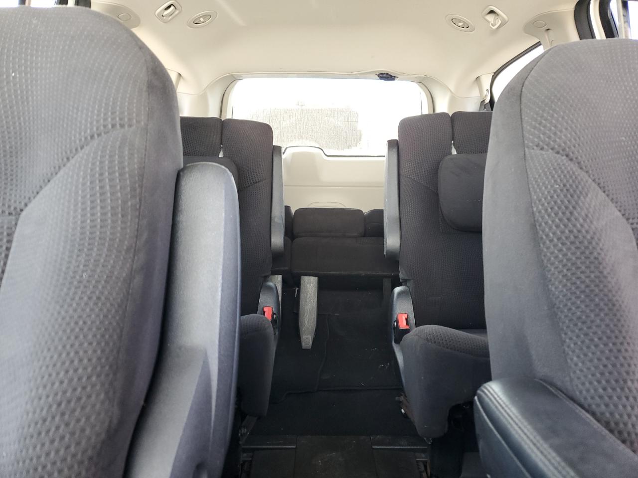 2013 Dodge Caravan - Image 10