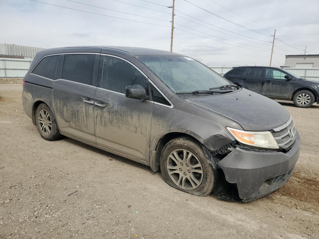 2011 Honda Odyssey - Image 4