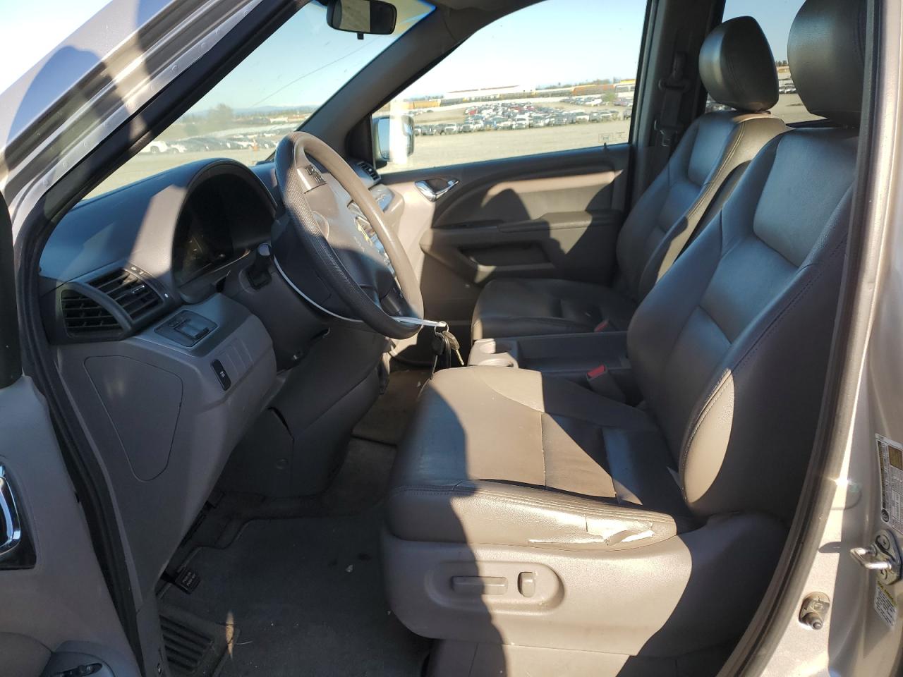 2008 Honda Odyssey - Image 7