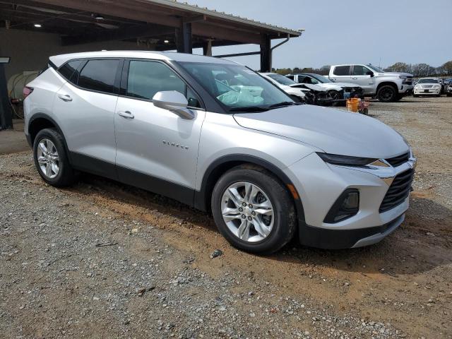  CHEVROLET BLAZER 2021 Srebrny