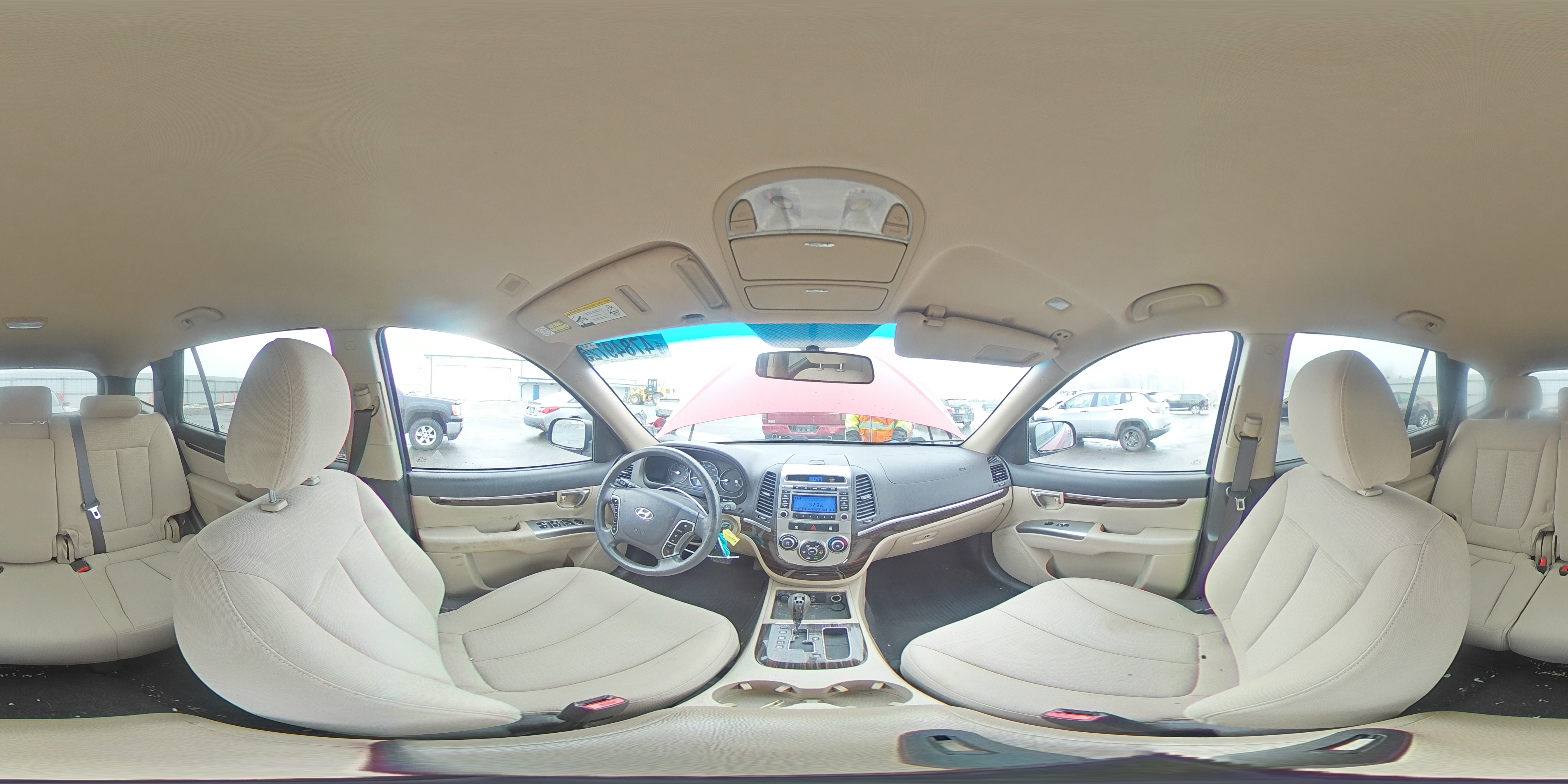 2010 Hyundai Santa Fe - Image 13