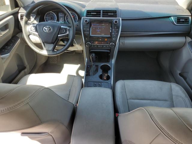  TOYOTA CAMRY 2017 Серебристый