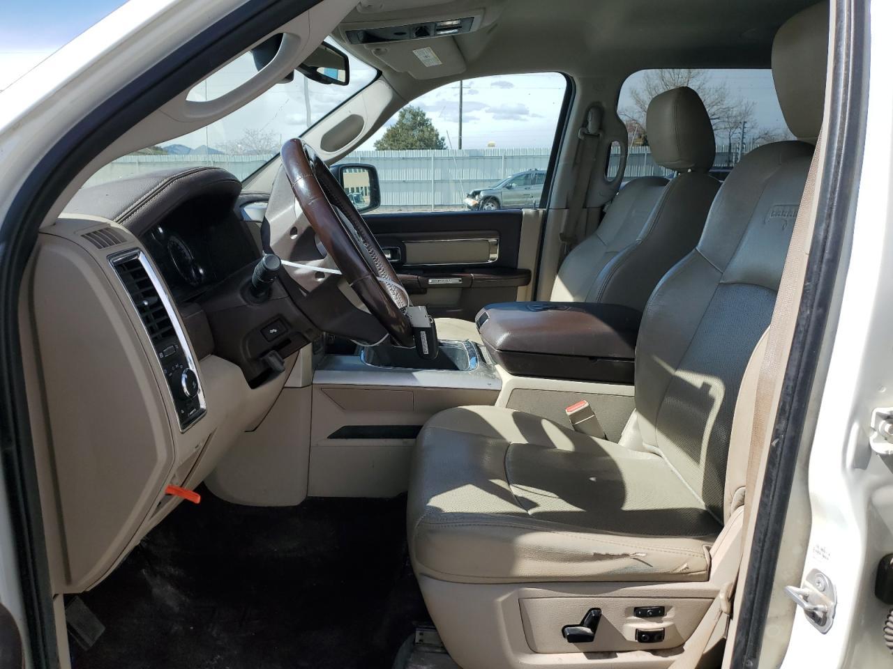 2017 RAM 1500 - Image 7