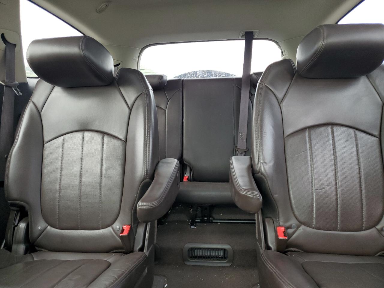 2014 Buick Enclave - Image 10