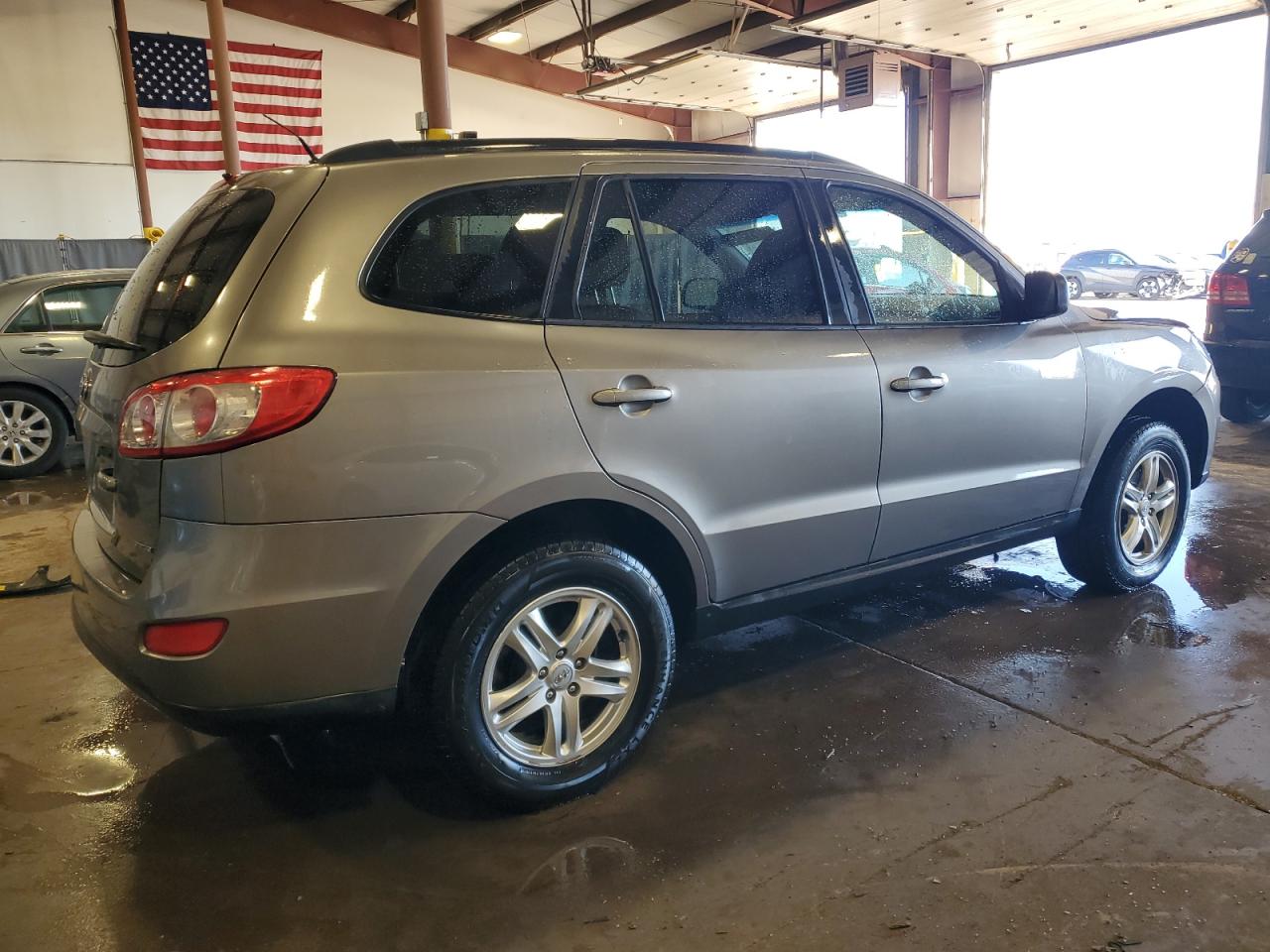 2012 Hyundai Santa Fe - Image 3
