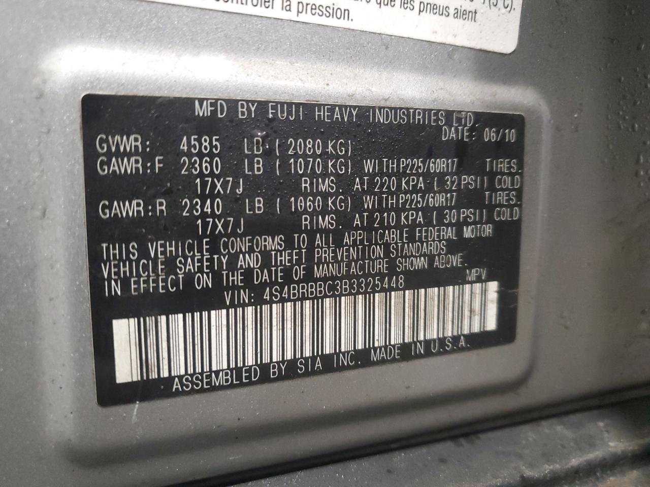 2011 Subaru Outback - Image 13