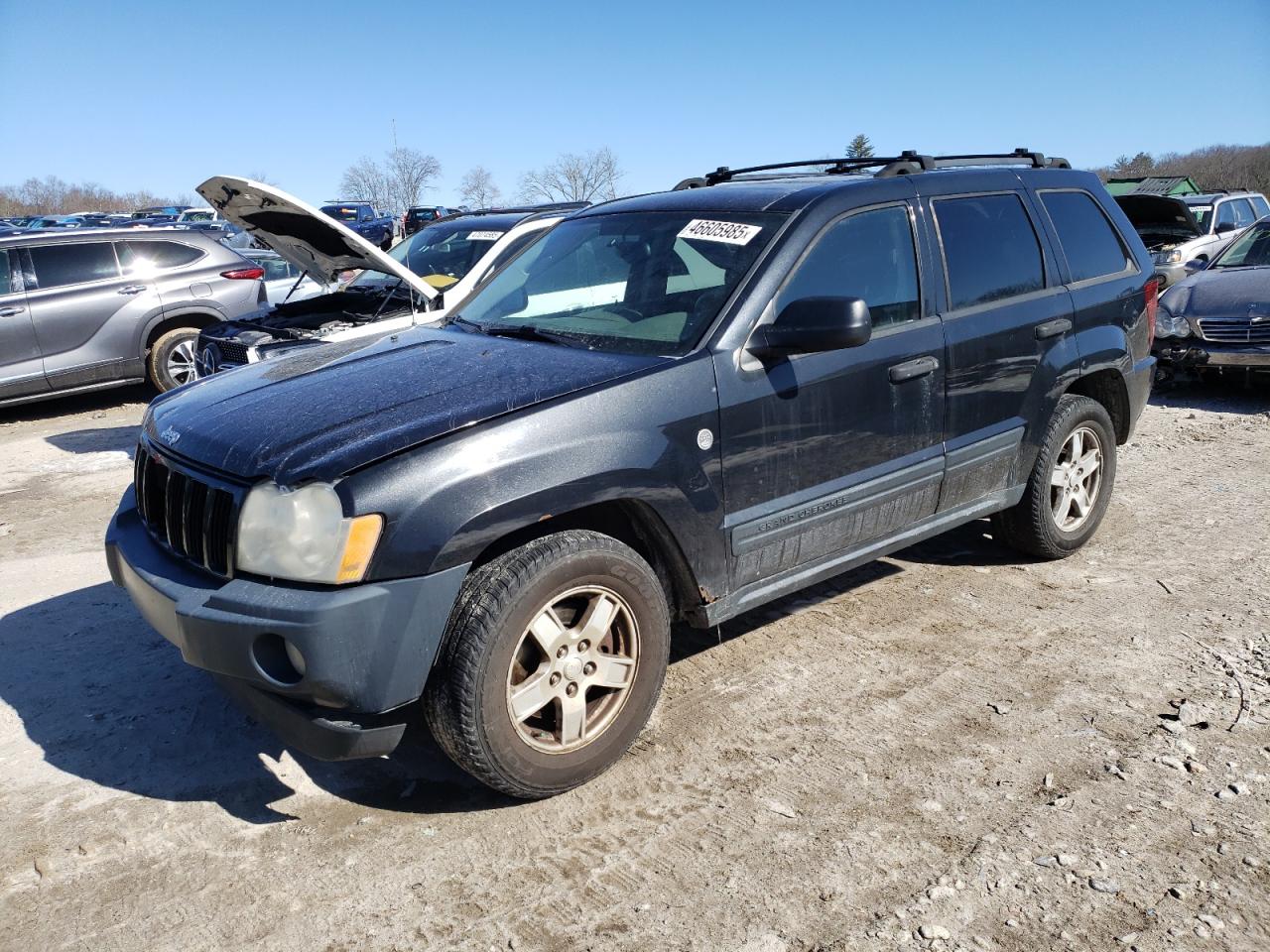 2005 Jeep Grand Cherokee - Image 1