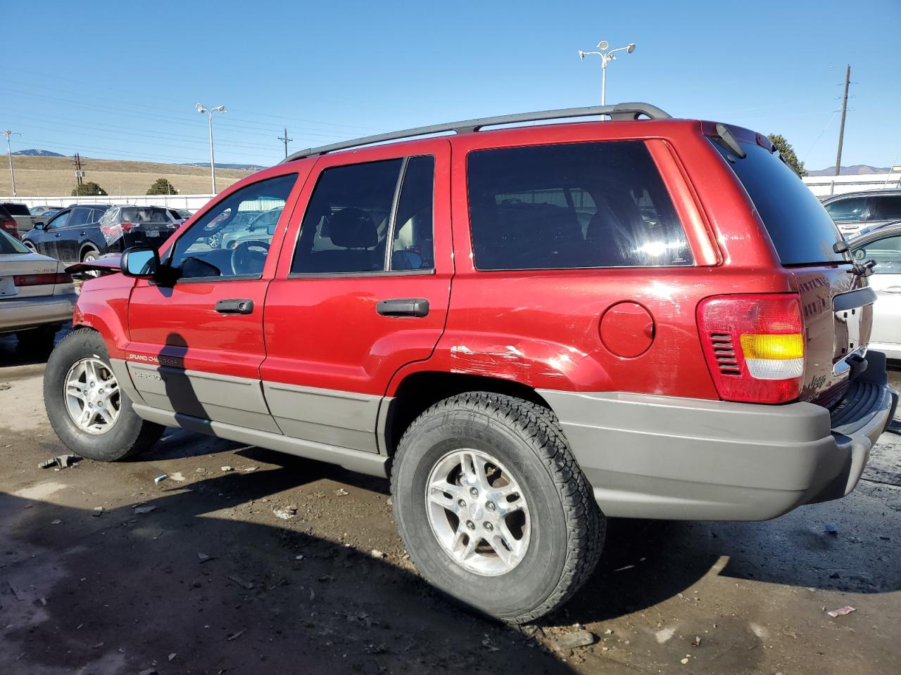 2002 Jeep Grand Cherokee - Image 2