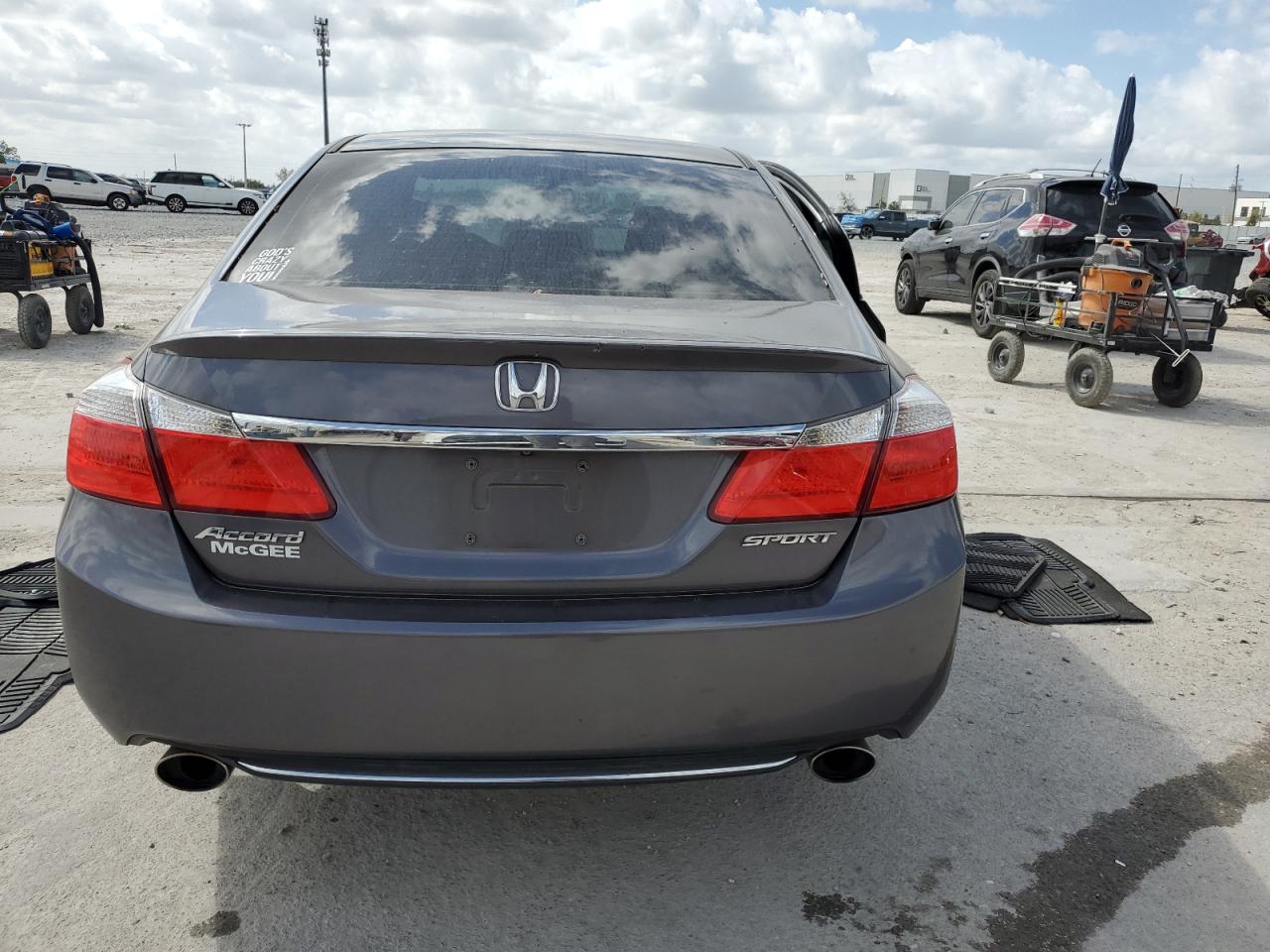 2014 Honda Accord - Image 6