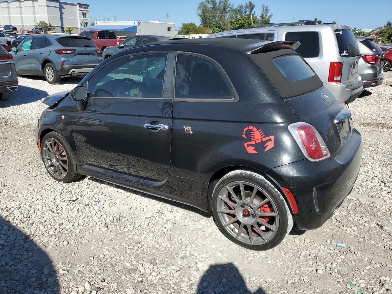 2013 Fiat 500 - Image 2