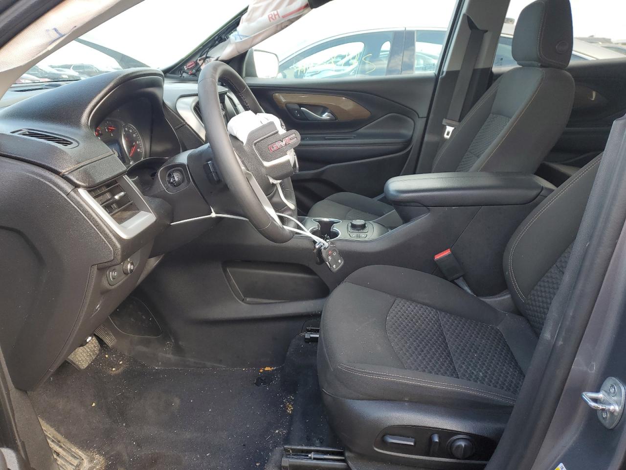 2021 GMC Terrain - Image 7