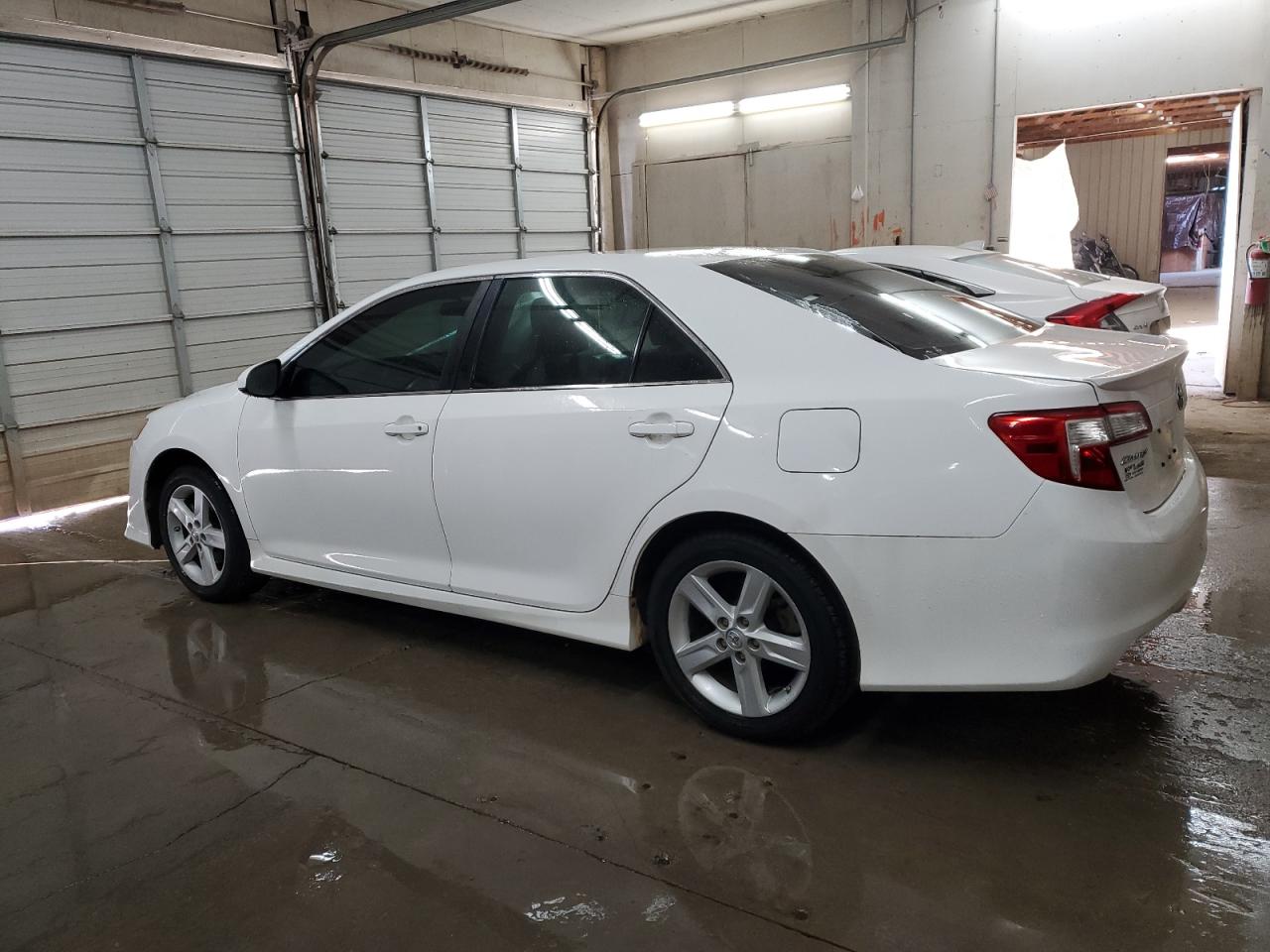 2014 Toyota Camry - Image 2